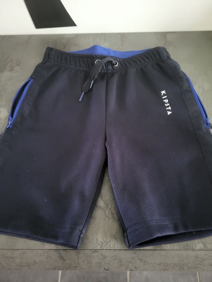 1 Short + 2 t-shirt kipsta 6 ans - photo numéro 2