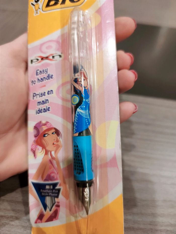 Stylo plume Bic - photo numéro 2