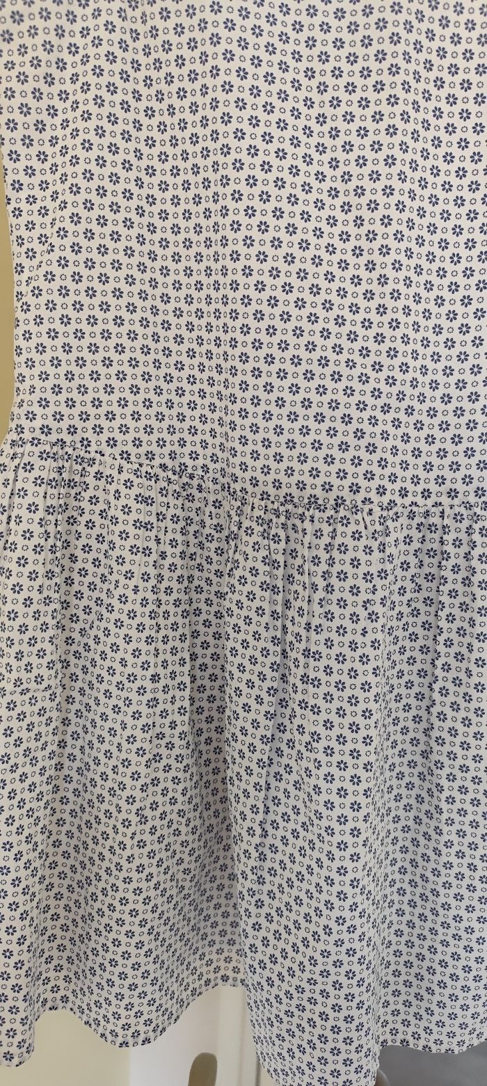 Robe sans manches Benetton taille 8-9 ans - photo numéro 7