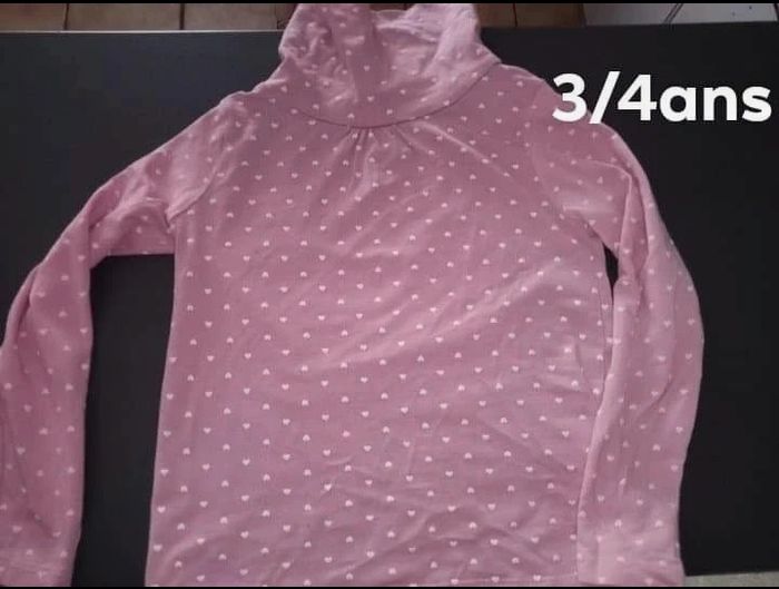 Pull col roulé taille 3/4ans