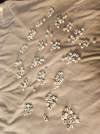 235 perles lettre silicone 