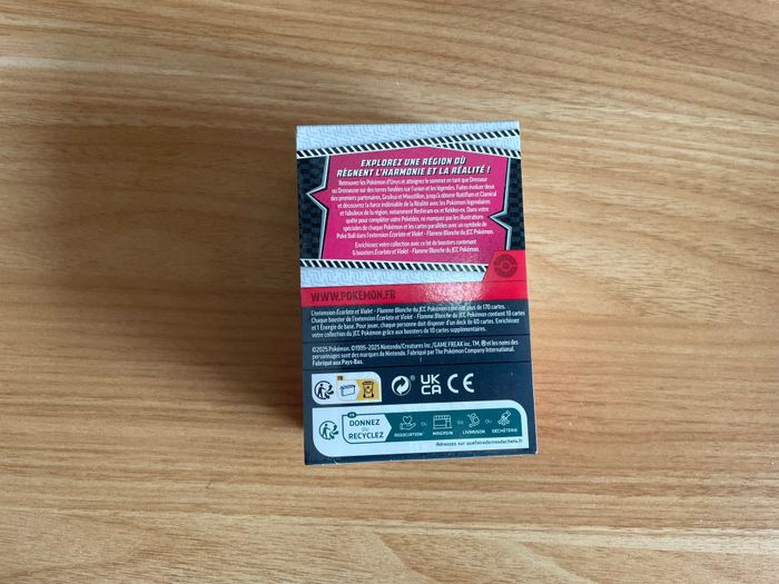 Bundle Pokemon EV10.5 Flamme Blanche Neuf Scellé FR - photo numéro 3