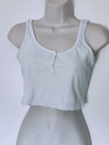Crop top bretelles  blanc bouton Bershka