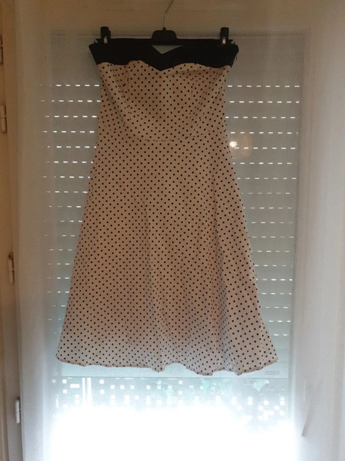 Robe d'été à pois retro année 50 Pin-up - photo numéro 2