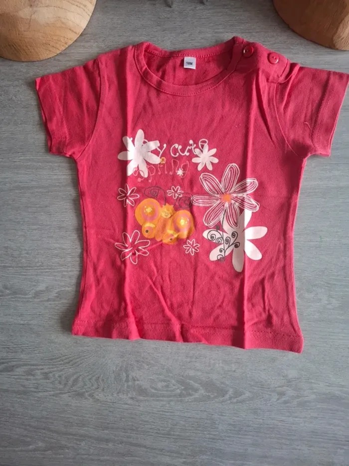 T-shirt a manche courte taille 18 mois - photo numéro 2