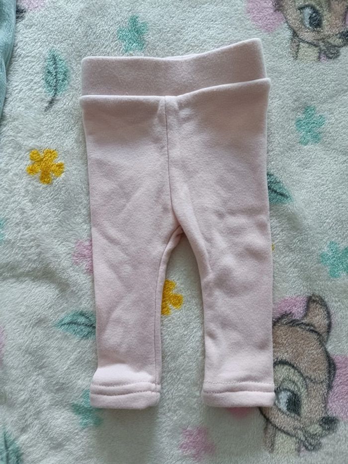 Lot vêtements divers naissance à 1 mois - photo numéro 12