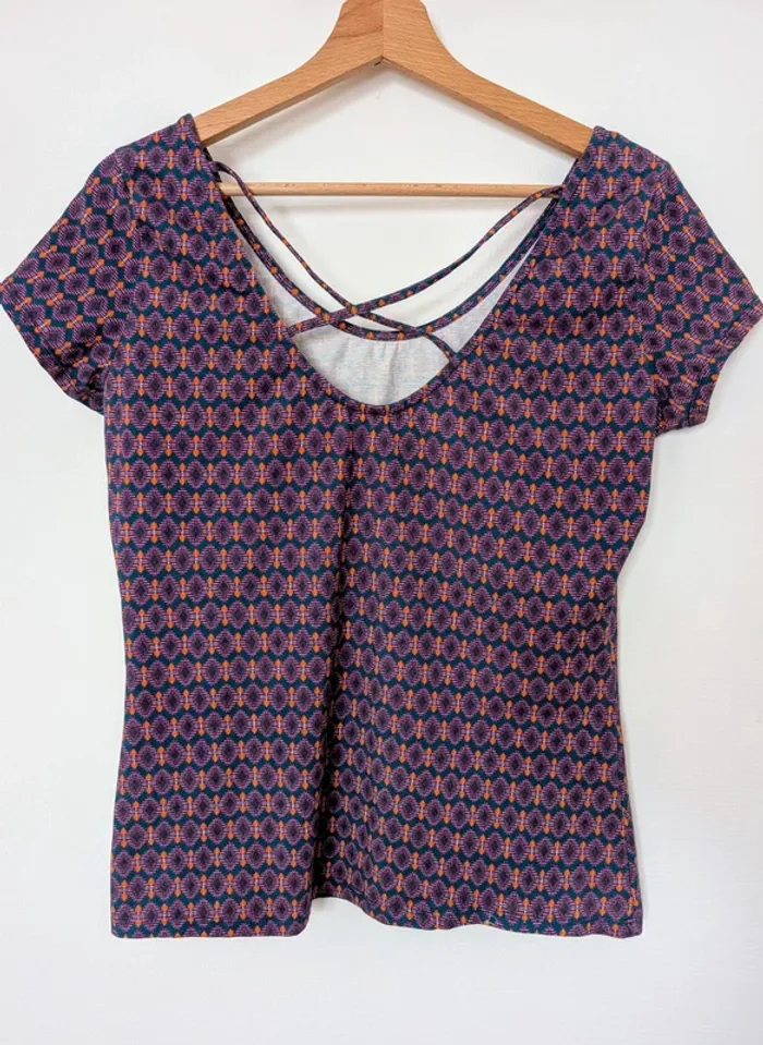 Tee shirt à motifs - photo numéro 2