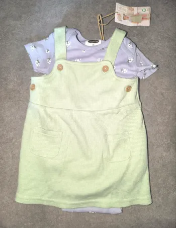 Ensemble body + robe neuf