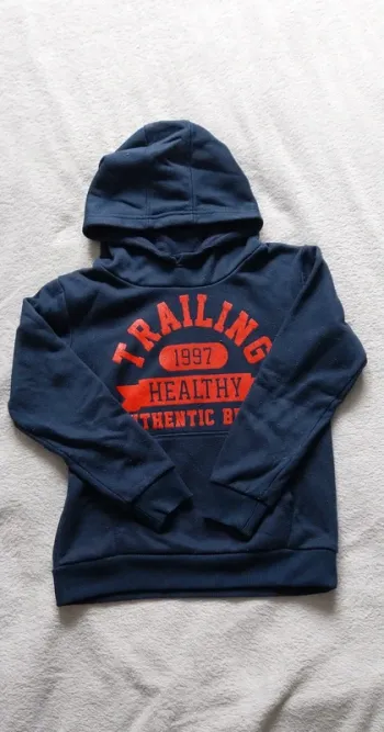Pull à capuche 8 ans