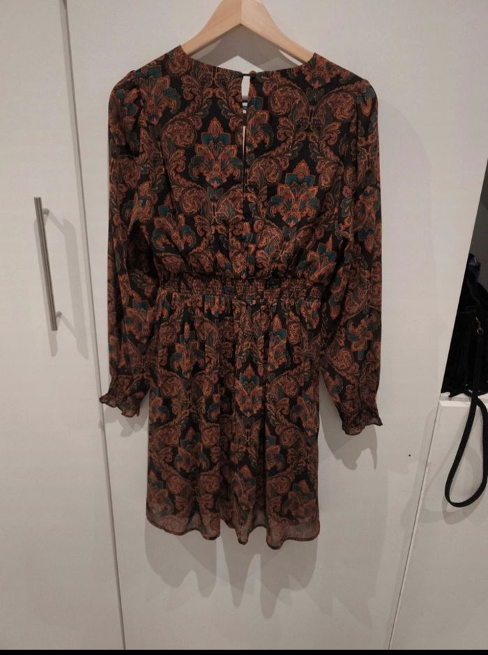 Robes - photo numéro 2