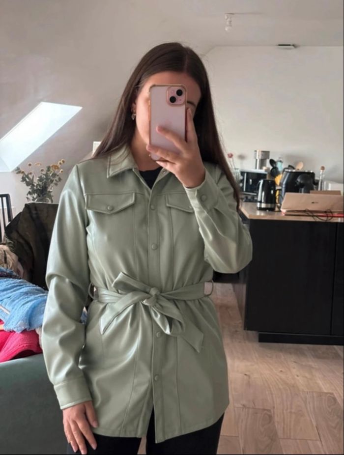 Surchemise similicuir