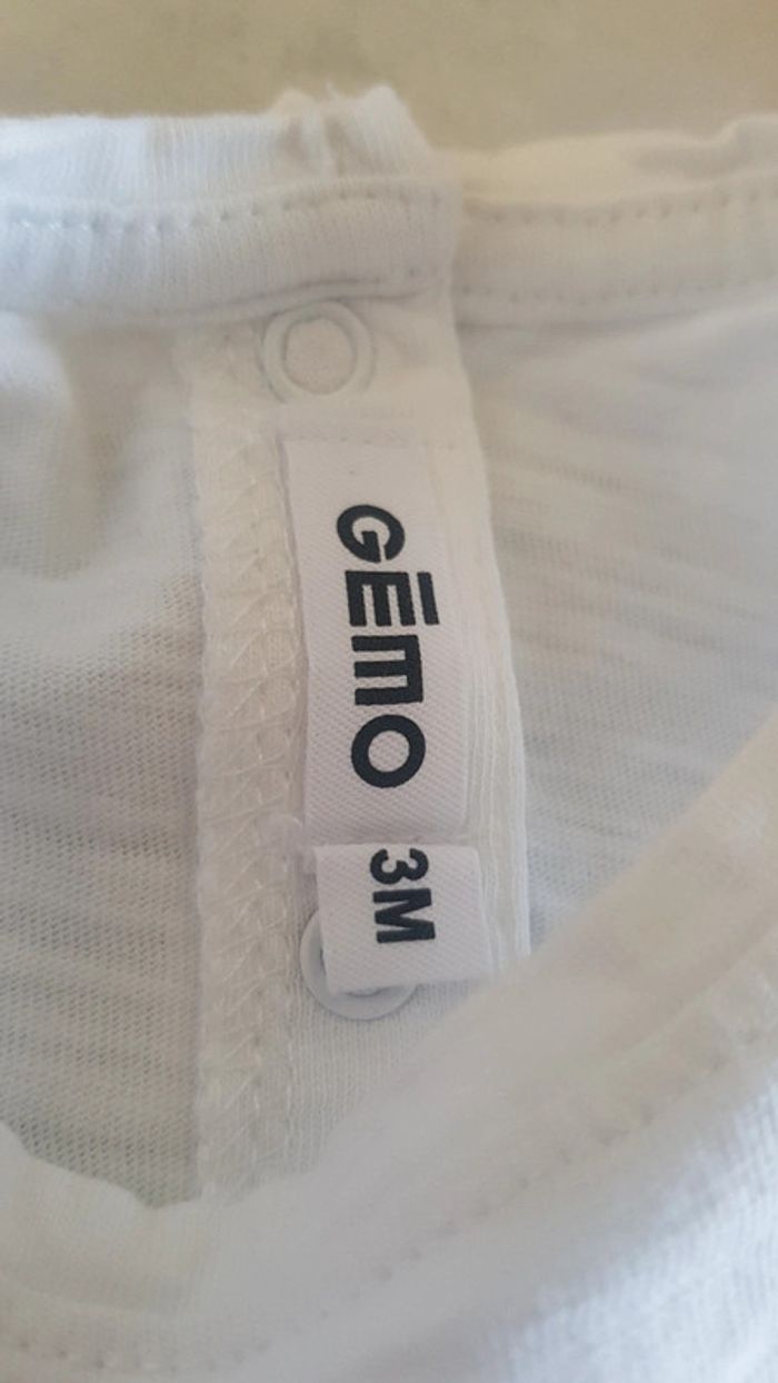 T-shirt 3 mois gémo - photo numéro 3
