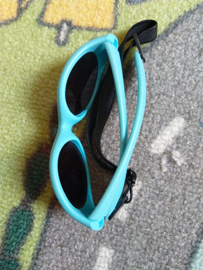 Lot casquettes et lunettes de soleil 2-4 ans - photo numéro 13