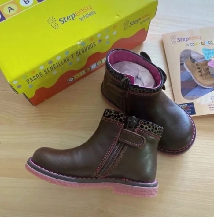 Bottines Pablosky  bottes chaussures pointure 21 Neuves - photo numéro 4
