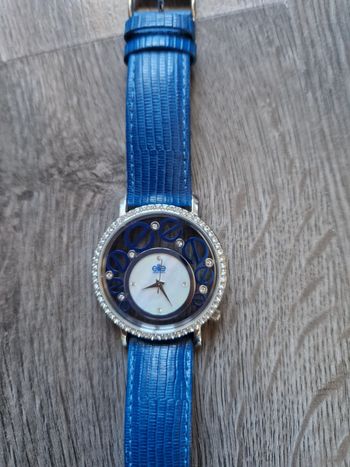 Montre bleue