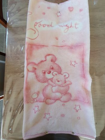 Couverture rose fermeture éclair