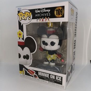 Walt Disney Archives : Funko Pop N 1109 Minnie On Ice