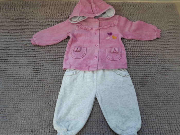 Ensemble jogging + veste 3 mois