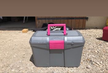 Caisse de rangement d’équitation 