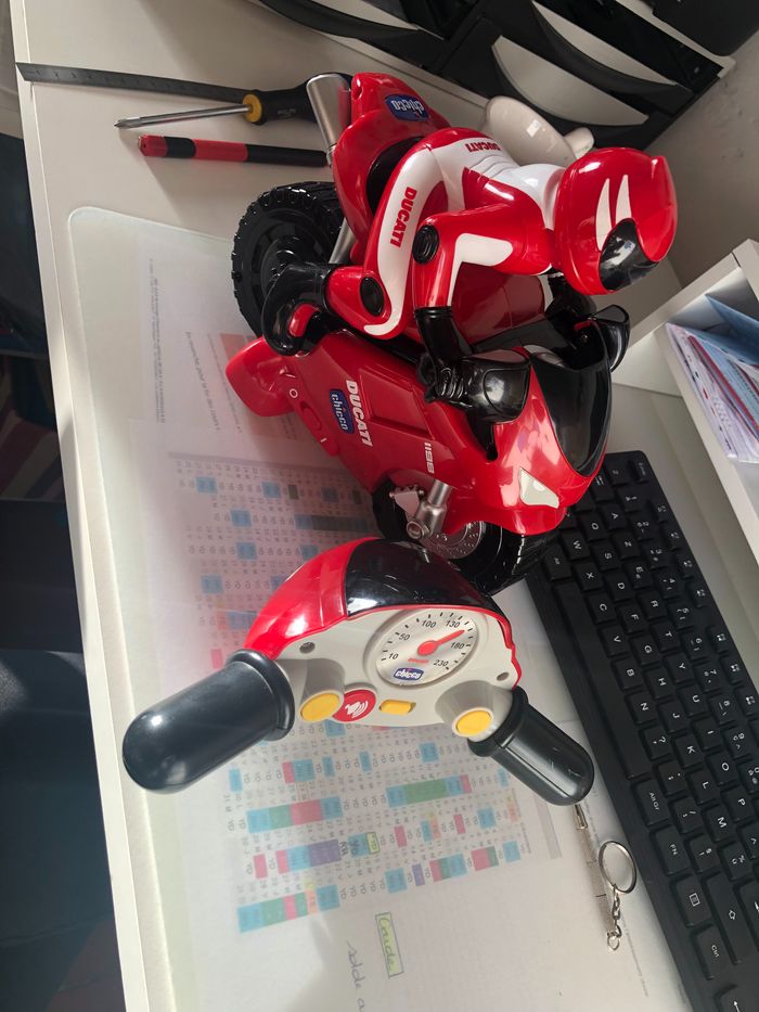 Moto télécommander Chicco