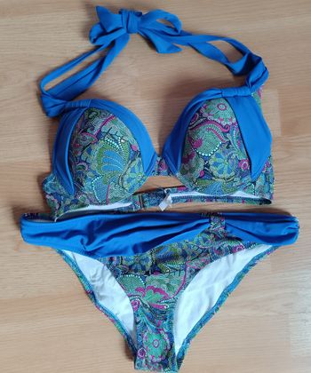Maillot de bain bleu imprimé Rouge gorge T.40