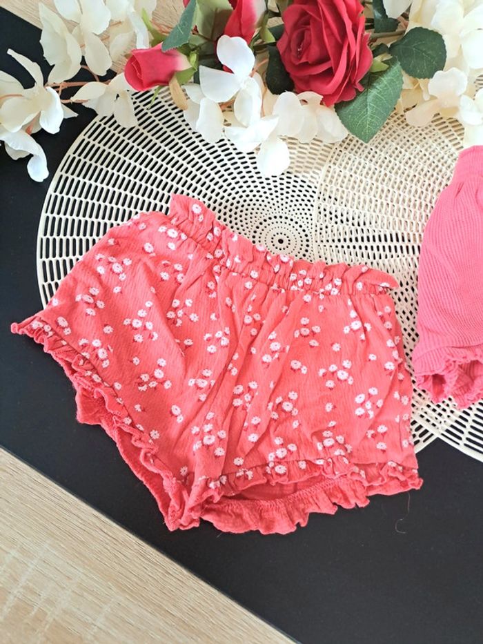 Lot de 2 short, taille 9 mois, marque kiabi - photo numéro 3