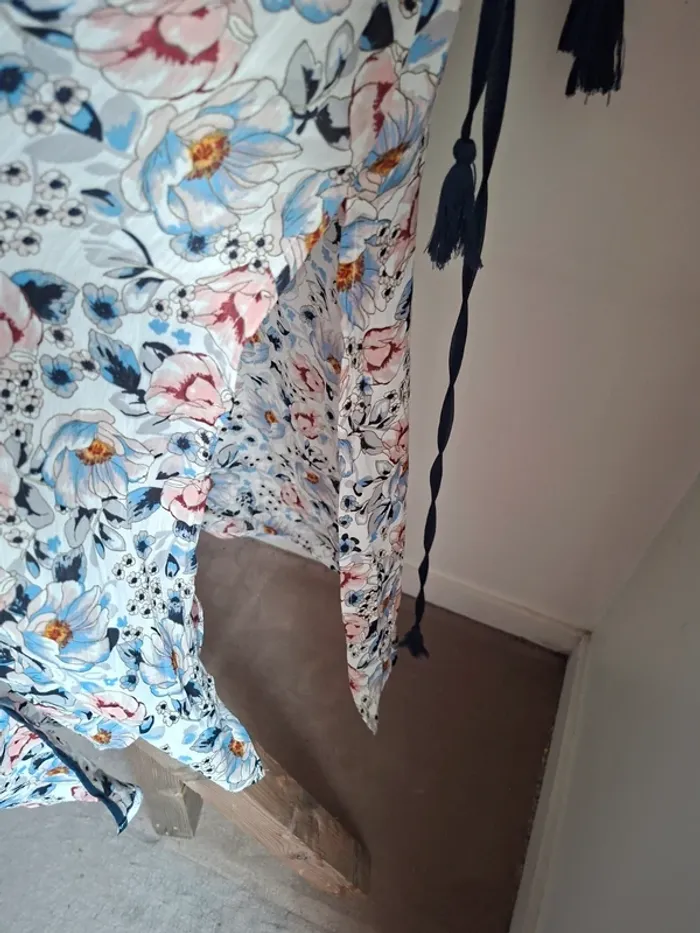 Robe longue porte-feuille fleurie, Glamorous, neuve, taille 40 - photo numéro 7
