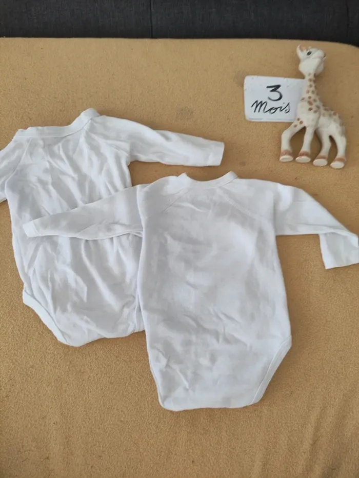 Lot de 2 bodies - photo numéro 8