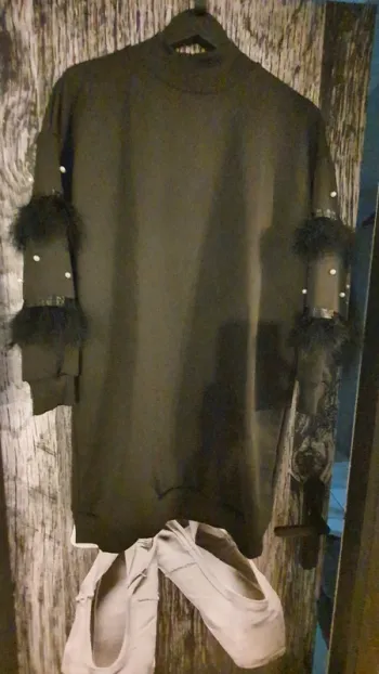 Robe perlée