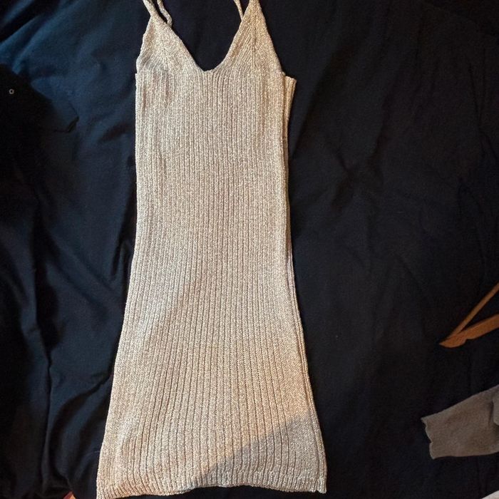 Robe pailletée - photo numéro 2