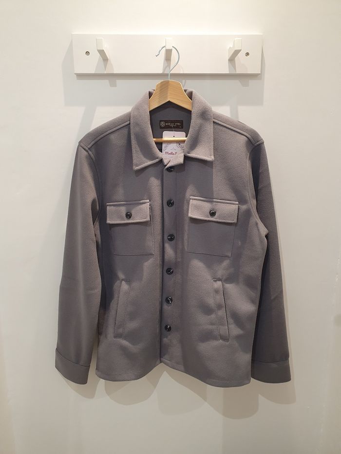 Surchemise grise Los Angeles Taille XXL (taille petit)