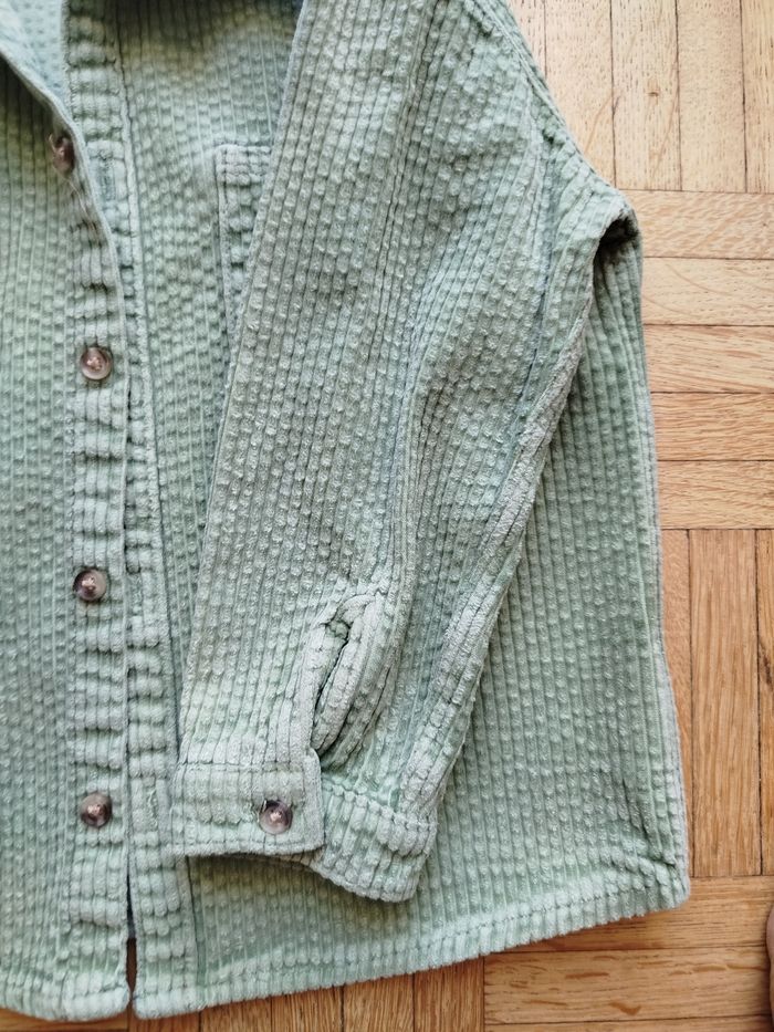Surchemise en velours garçon Zara 4 ans excellent état - photo numéro 7