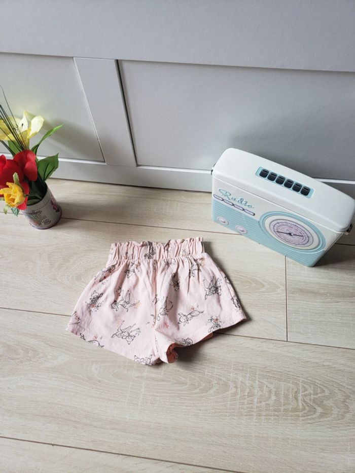 Short🎀 Disney x primark 6-9 mois 1€ - photo numéro 4