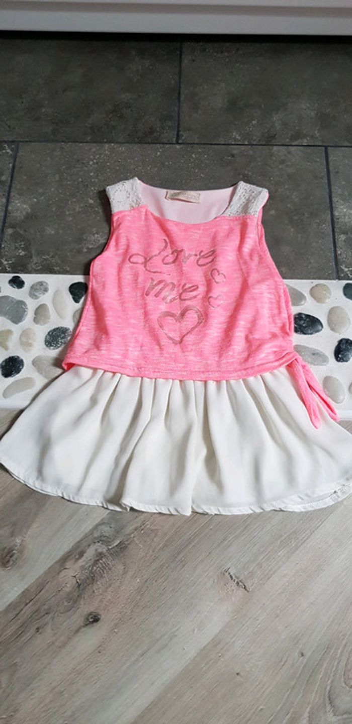 Jolie robe d'été taille 3 ans
