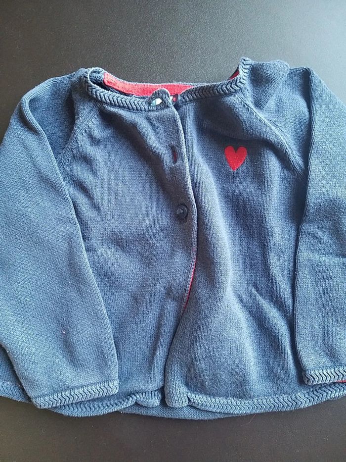 Gilet en 18 mois - photo numéro 2