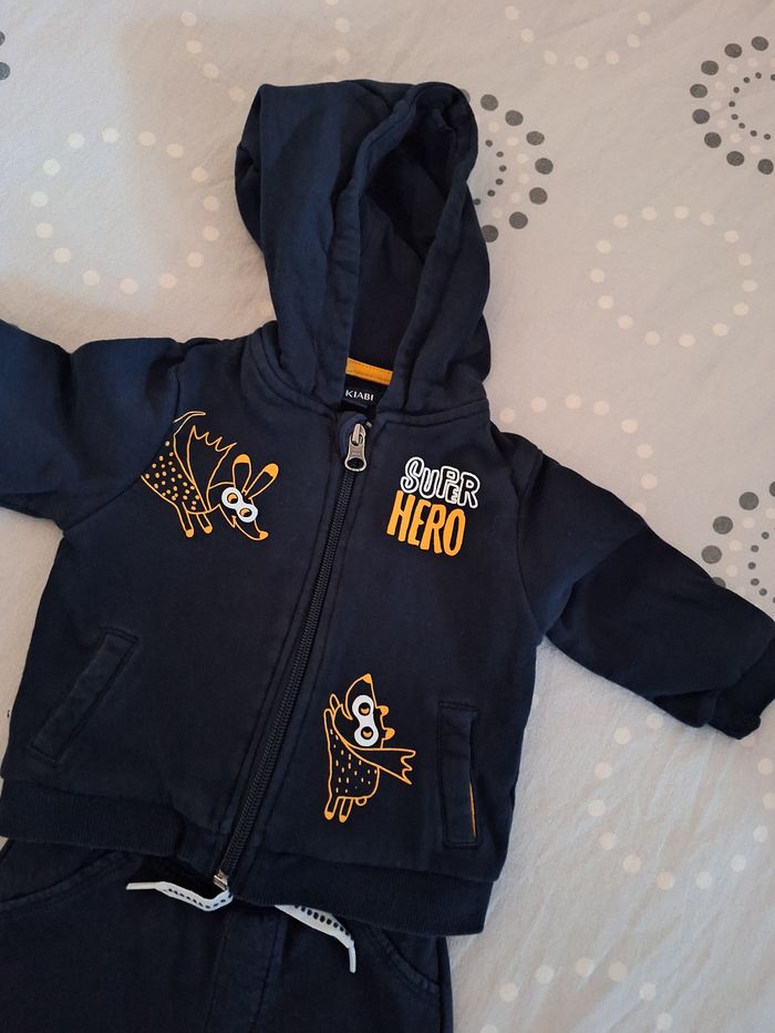 Ensemble jogging - photo numéro 2