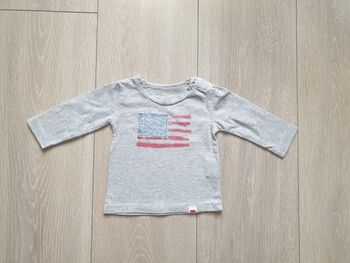 Maillot manche longue gris. Garçon 3 mois. Marque Levi's