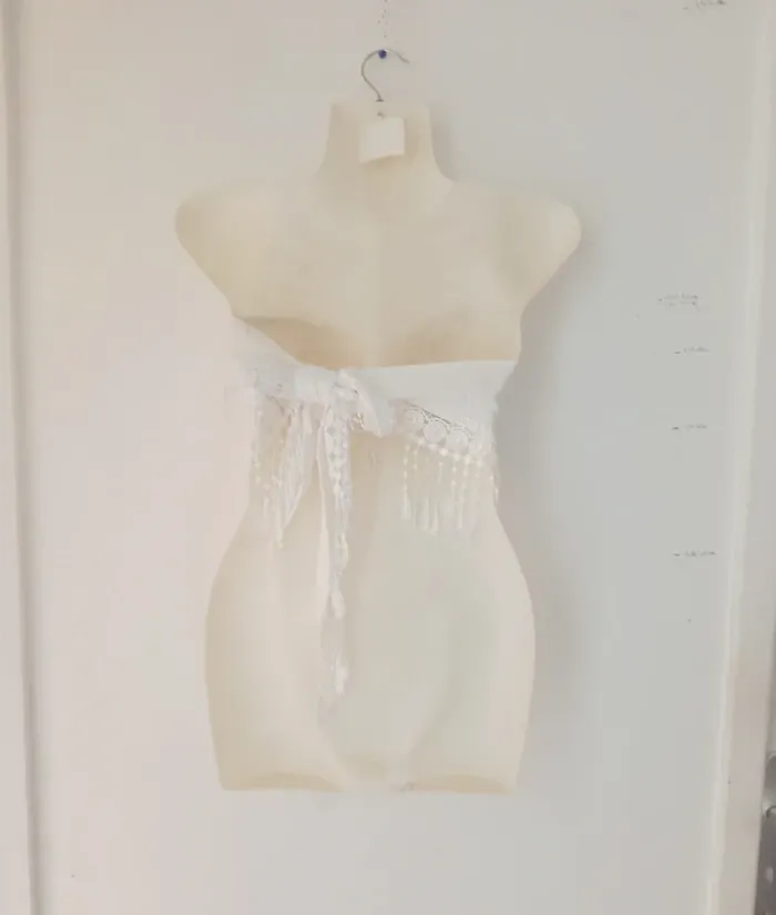 Bandeau court crop top a noué femme - photo numéro 3