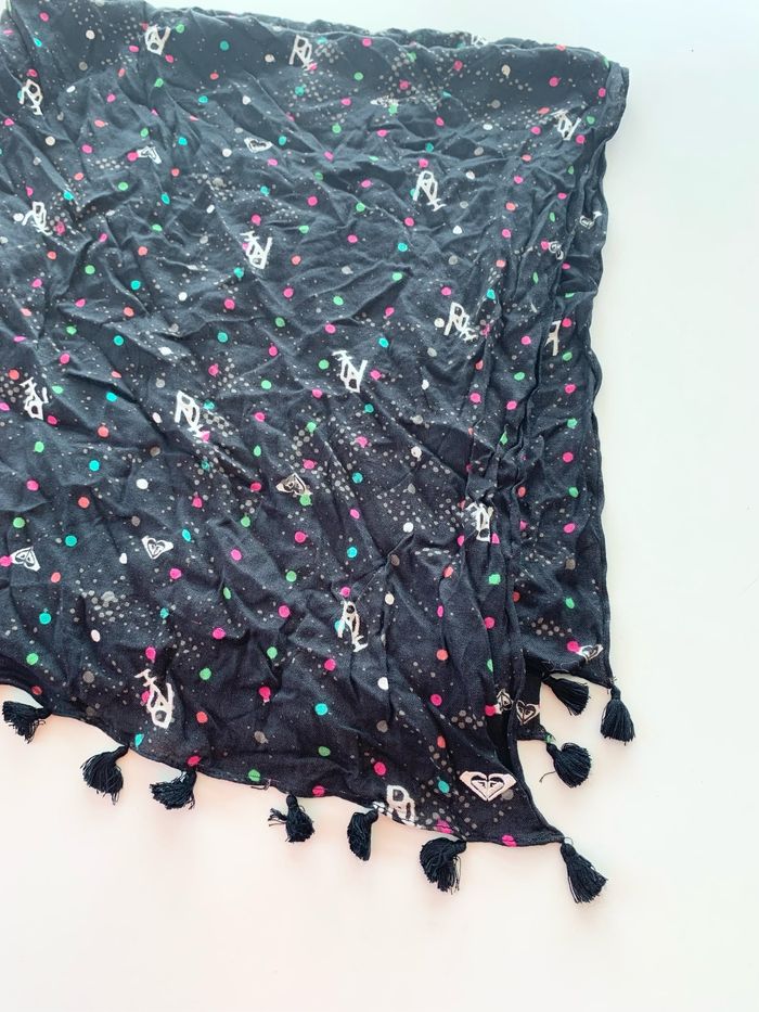 châle / foulard / écharpe roxy - photo numéro 4