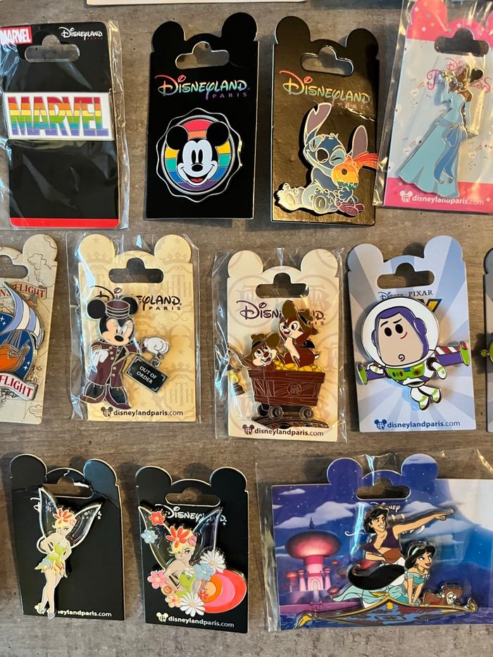 Achat en lot ou à l’unité pins divers Disney - photo numéro 8