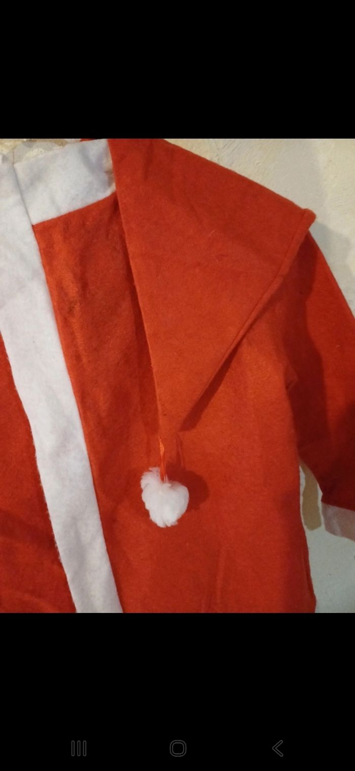 Veste et bonnet  de Père Noël taille 7 / 9 ans - photo numéro 2