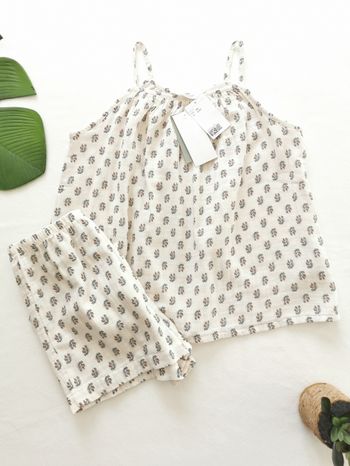 Ensemble débardeur et short fleuri en coton H&M 9/10 Ans