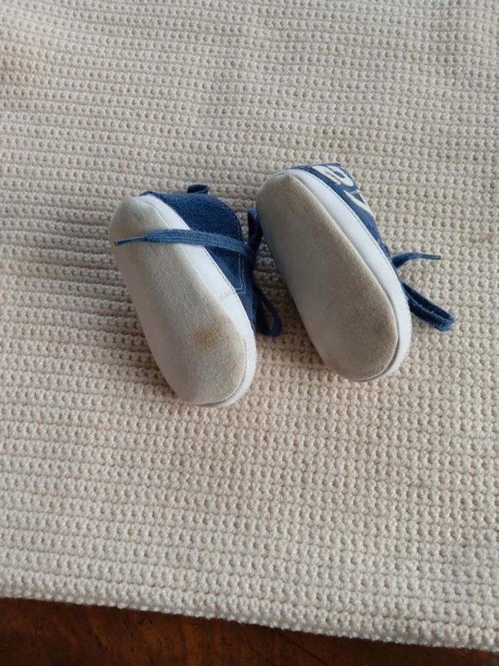 Chaussures bébé pointure 15 - photo numéro 2