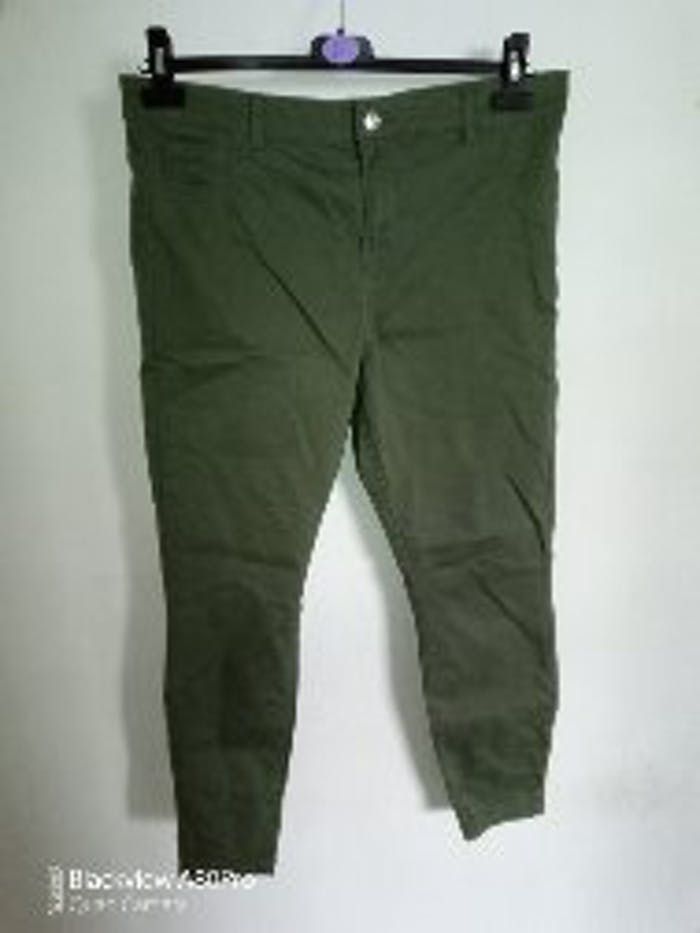 Pantalon vert armée