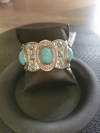 Bracelet style country cowboy argenté et bleu turquoise