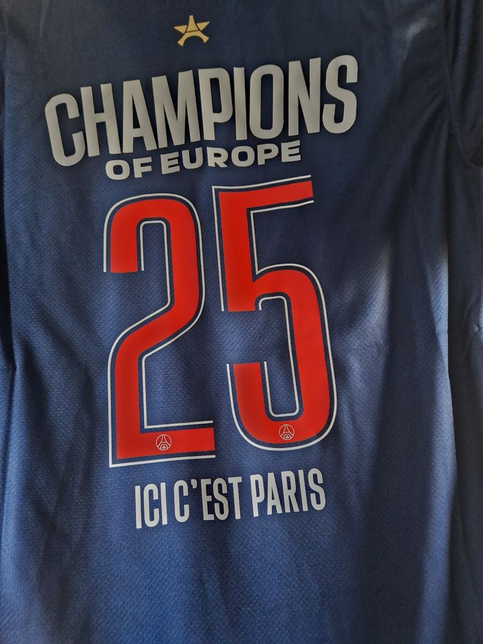 Maillot psg - photo numéro 3