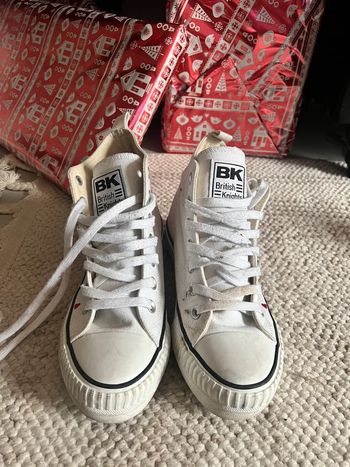 Baskets montante british knights taille 39