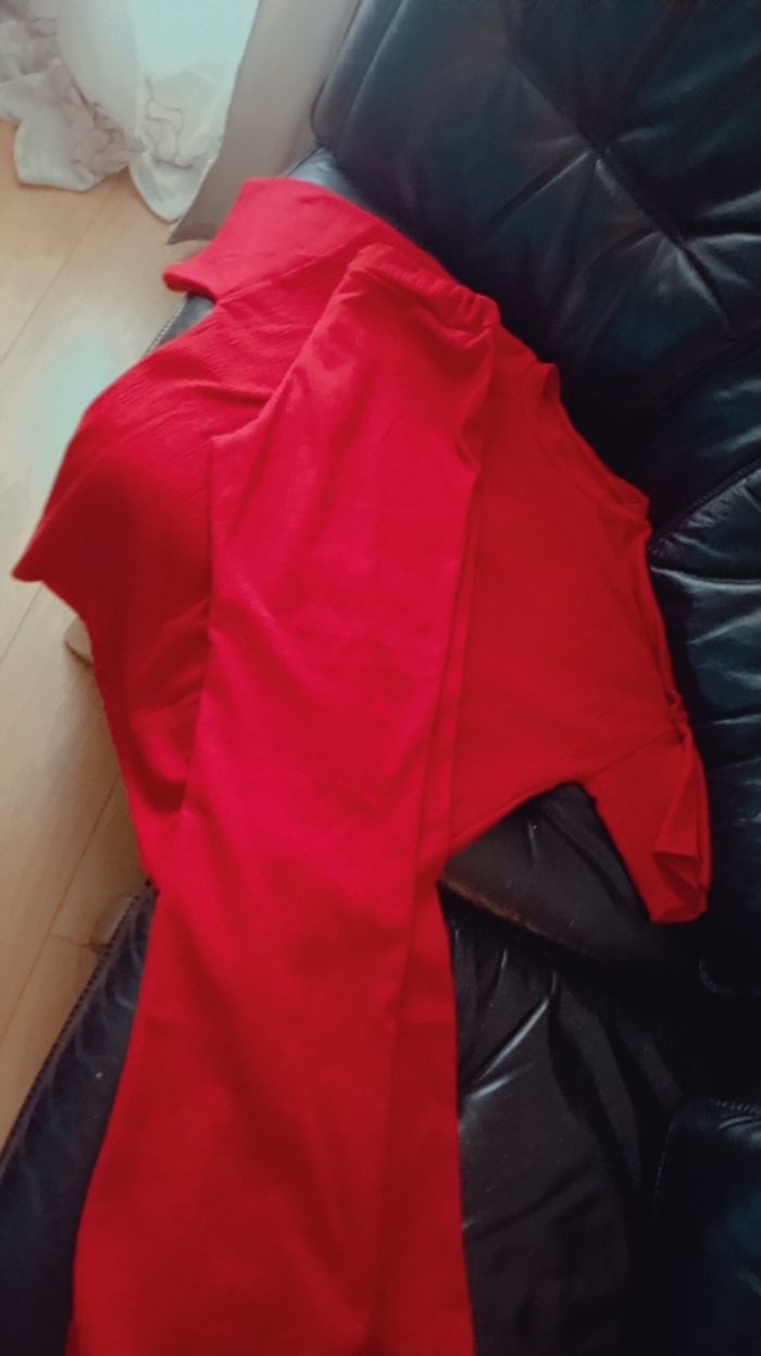 Ensemble rouge - photo numéro 2