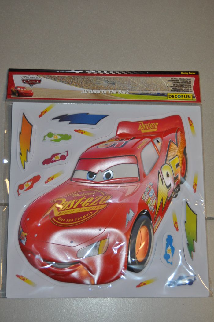 Décoration murale Cars 3D decofun fluorescent - photo numéro 2