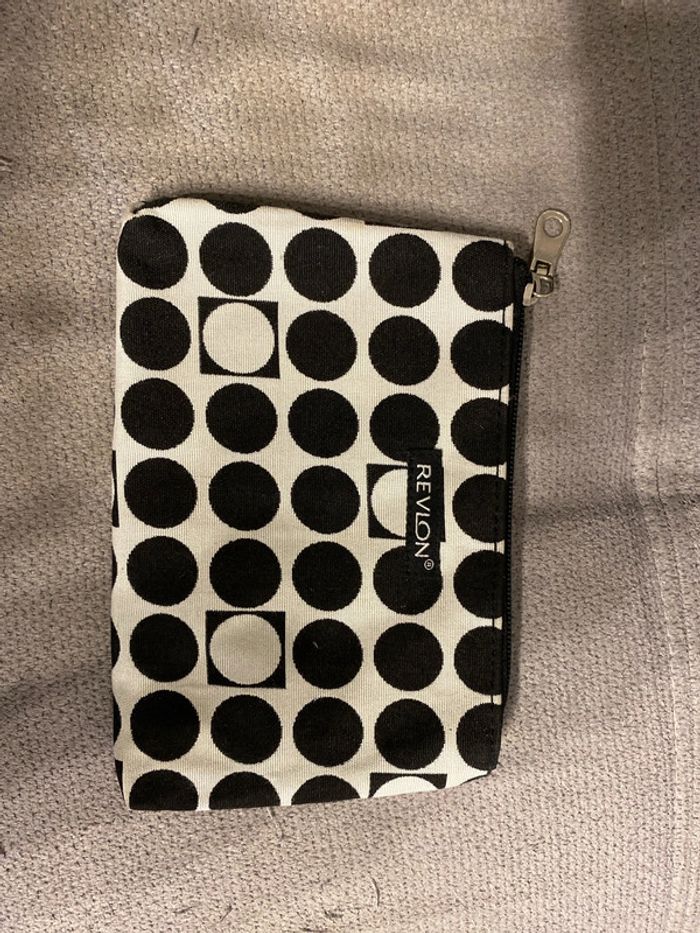 Pochette maquillage - photo numéro 2